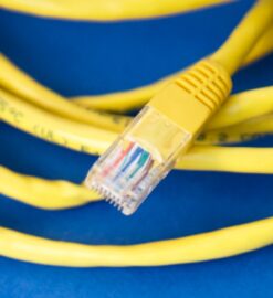 Kiedy sprawdza się przekładnik prądowy?