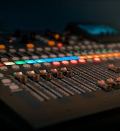 Sterowanie oświetleniem – systemy automatyczne ranking 2026