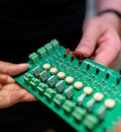 Jak IoT zmienia branżę automatyki — wpływ i perspektywy